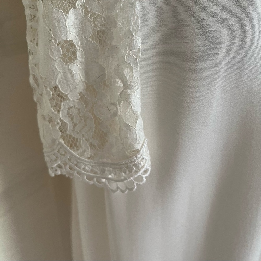 Jessica McClintock Ivory Lace Wedding Dress (14) - Picture 11 of 13